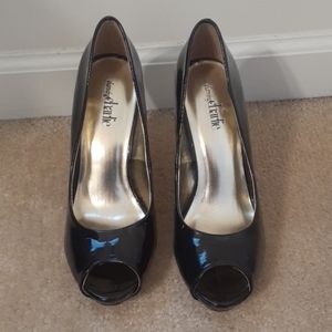 Charming Charlie Pumps